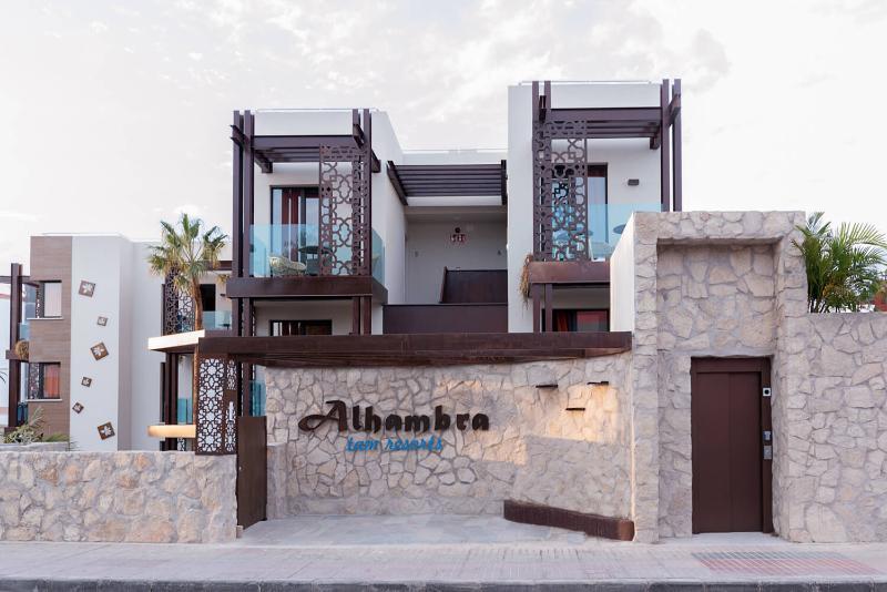 Alhambra Boutique Apartments By Tam Resorts Playa del Ingles  Exterior photo